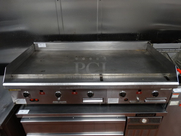 FANTASTIC! Southbend Model HDG60 Stainless Steel Commercial Countertop Flat Top Griddle w/ Thermostatic Controls. 60x32x21. Tested and Working!
