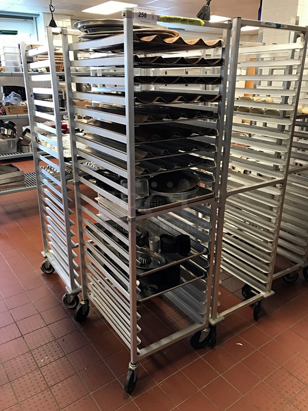 LIKE NEW! One Welded Aluminum Full Size 20 Pan Rolling Bakers Speed Rack on Casters
