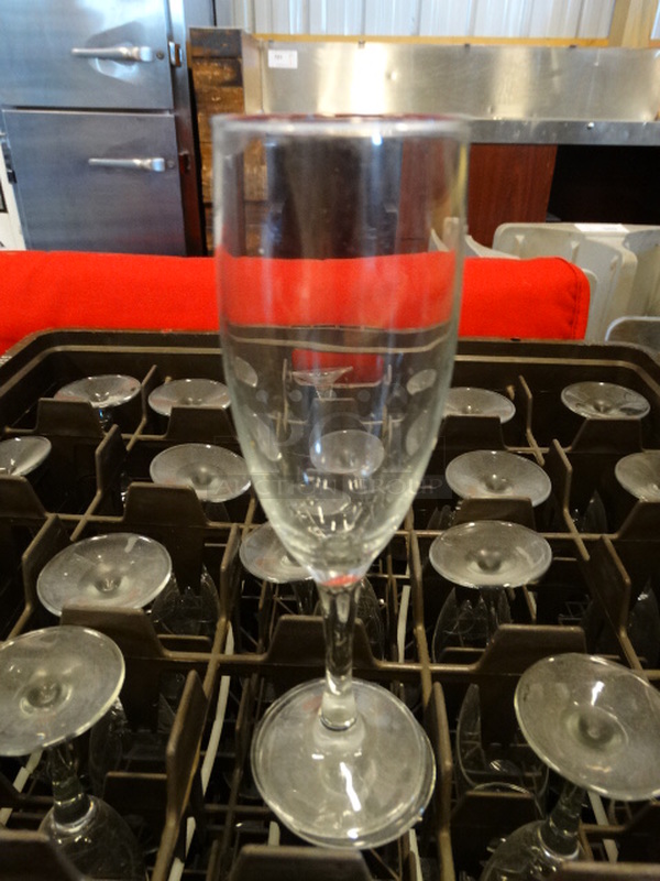 25 Champagne Glasses in Dish Caddy. 2x2x8. 25 Times Your Bid!