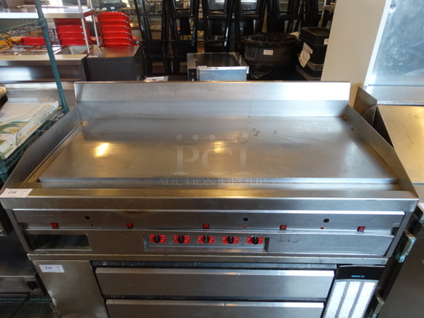 STUNNING! MagiKitch'n Stainless Steel Commercial Countertop Natural Gas Powered Chrome Flat Top Griddle w/ Thermostatic Controls. 60x32x21