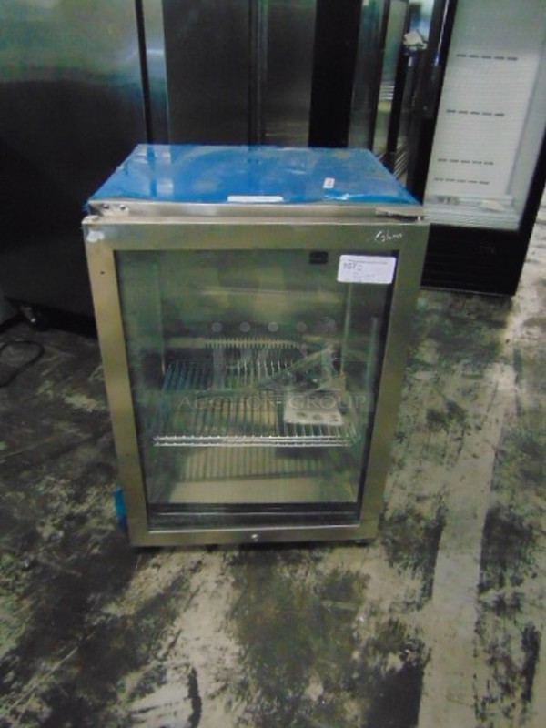 BEAUTIFUL! BRAND NEW Glaros Model UCD5-SSGD Commercial Stainless Steel Electric Below Freezing Single Door Indoor/Outdoor Beer Froster. 110 Volt 23.75x23.5x34 Tested And Working. 