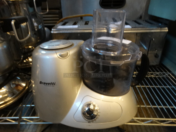 Bravetti Countertop Food Processor. 14x10x13. Tested and Does Not Power On