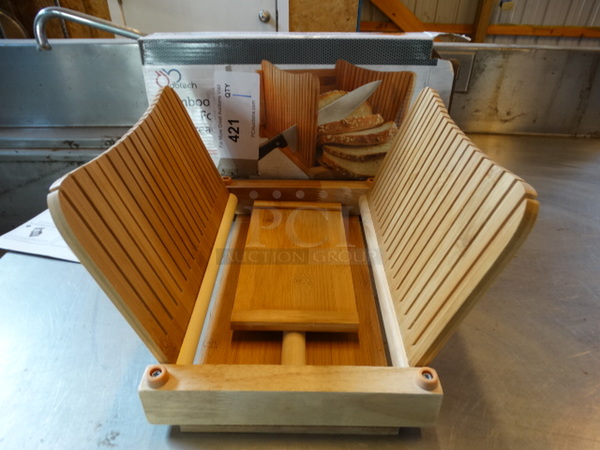 BRAND NEW IN BOX! Wood Pattern Bread Loaf Cutting Station. 8x12x3