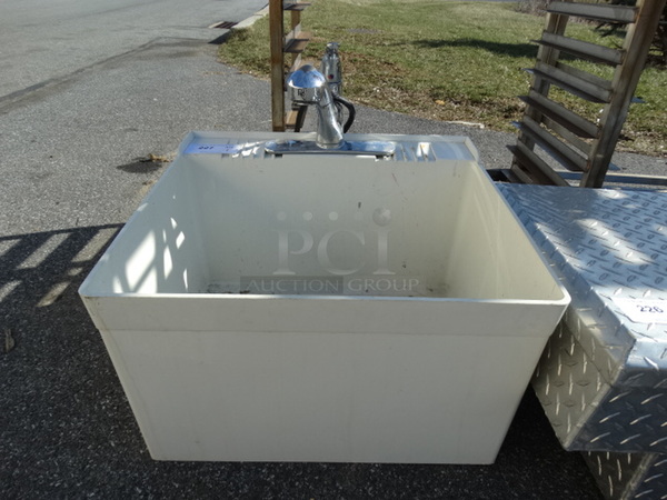 White Poly Single Bay Sink w/ Faucet and Handles. 23x21.5x24