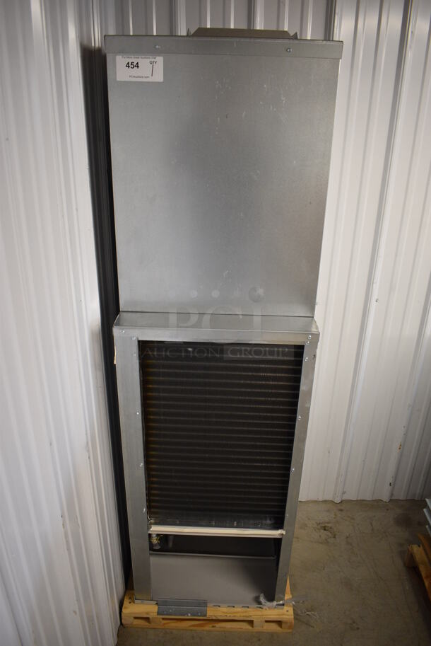 BRAND NEW! Amana Model VHH093H04AA Metal Commercial Vertical Heat Pump. 208/240 Volts, 1 Phase. 20x20x67
