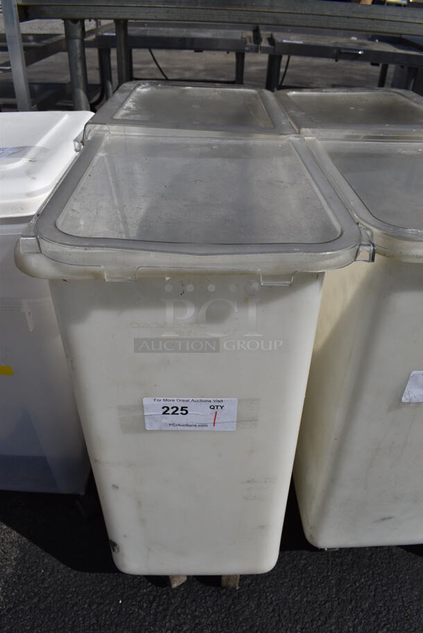 Cambro White Poly Ingredient Bin w/ Clear Lid on Commercial Casters. 12x29x28