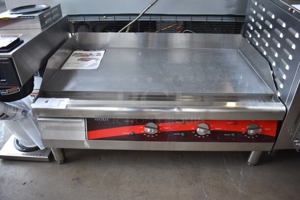 BRAND NEW SCRATCH AND DENT! Avantco 177EG30N Stainless Steel Commercial Countertop 30" Electric Powered Flat Top Griddle. 208/240 Volts. 30x20x13. Tested and Working!