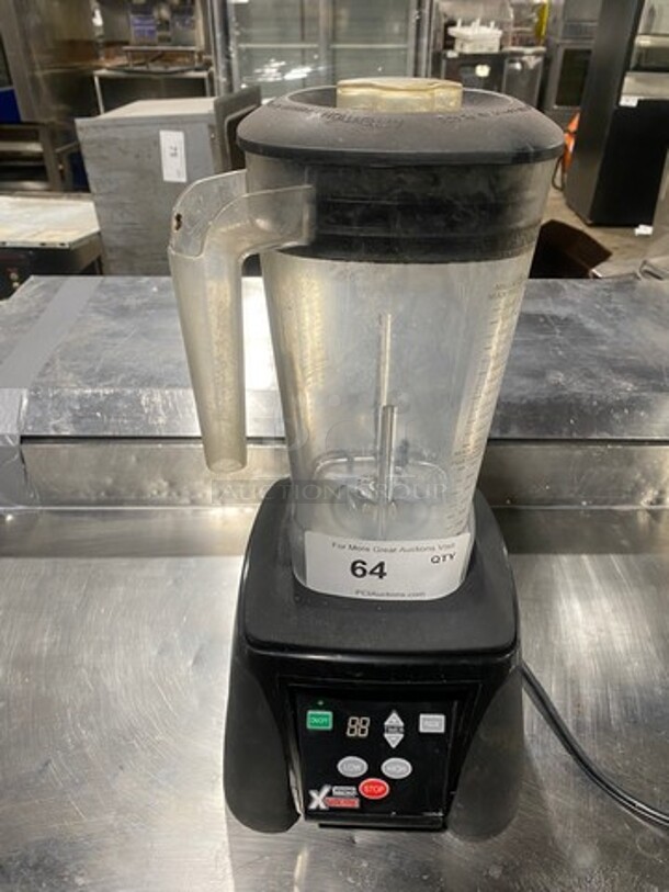 Waring Commercial Countertop Blender! With Pitcher And Lid! Model: MX1100XT41 SN: 190815 120V