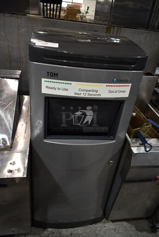Tom Tomra Gray Metal Trash Can.