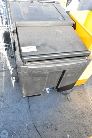 BRAND NEW SCRATCH AND DENT! Black Poly Portable Ice Bin on Commercial Casters. 