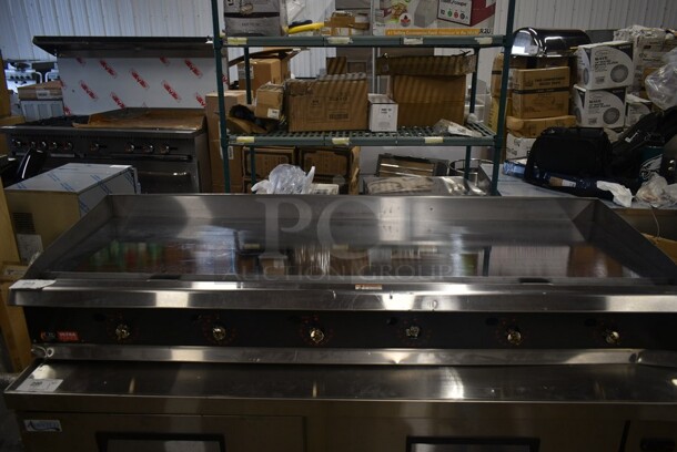 BRAND NEW SCRATCH AND DENT! Cooking Performance Group CPG Ultra Series Stainless Steel Commercial Countertop Gas Powered Flat Top Griddle w/ Thermostatic Controls. 