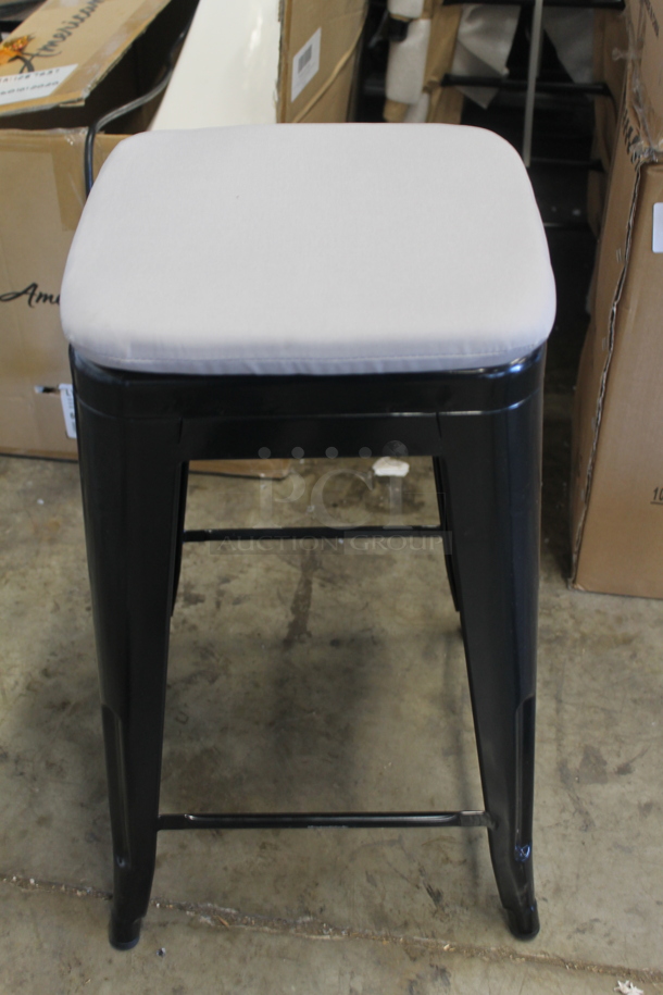 8 BRAND NEW SCRATCH AND DENT! Black Metal Tolix Style Stools w/ Seat Cushion. 8 Times Your Bid!