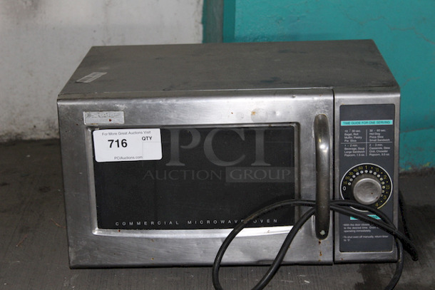 IT'S ELECTRIC! Sharp R-21LCF Medium-Duty 1000W Commercial Microwave, -  120v/60hz
20-1/2" x 12-1/8" x 16"