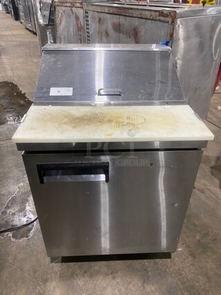 LATE MODEL! Avantco Refrigerated Commercial Sandwich/Salad Prep Table! With Commercial Cutting Board! With Poly Shelf! With Single Door Underneath Storage Space! All Stainless Steel! On Casters! 115V 1 Phase! Model 178APT27HC! Working When Removed!