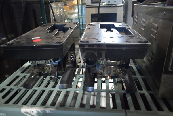 2 PUQPRESS M2 58.3 mm Black Automatic Espresso Tamper. 110-240 Volts, 1 Phase. 2 Times Your Bid!