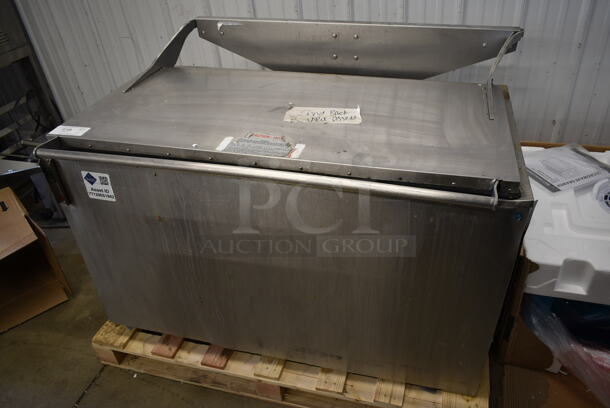Hardt H4 Stainless Steel Commercial Floor Style Hardt Rotisserie Skewer Cleaning Tank w/ Hinge Lid. 120 Volts, 1 Phase.