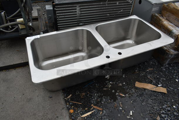 BRAND NEW SCRATCH AND DENT! Stainless Steel Commercial 2 Bay Drop In Sink. Bays 20x16