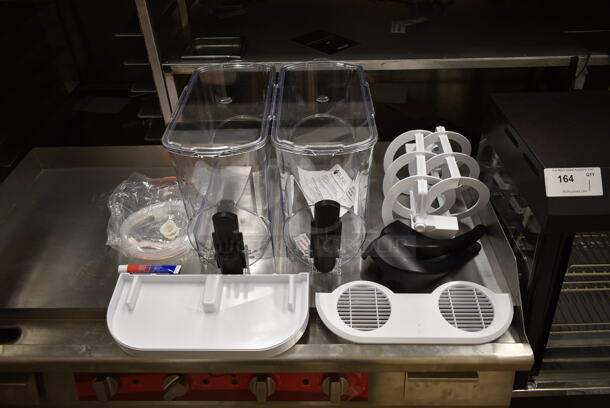 BRAND NEW SCRATCH AND DENT! 2 Poly Clear Slushie Machine Hoppers and Drip Tray.