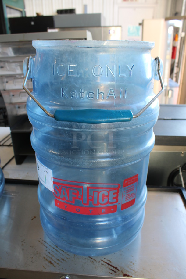 SafTice Blue Poly Ice Bucket. 11x11x18