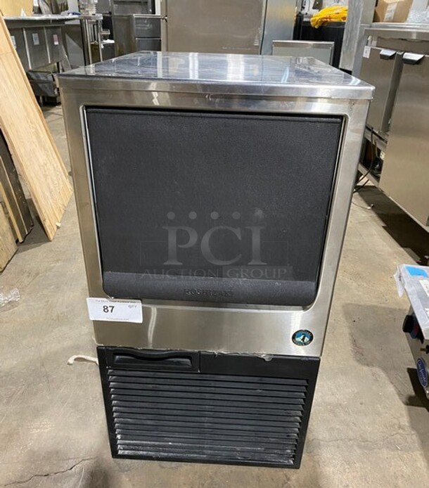 Hoshizaki Stainless Steel Commercial Self-Contained Ice Machine! MODEL KM-61BAH SN: E05035A - Item #1118467