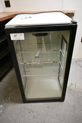 QBD DC7HG Metal Mini Cooler Merchandiser. 115 Volts, 1 Phase. (kitchen entryway)