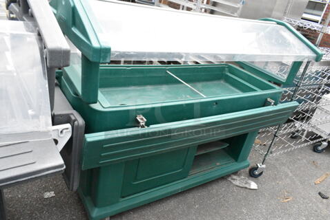 Cambro Green Poly Portable Buffet Station w/ Sneeze Guard on Commercial Casters. 