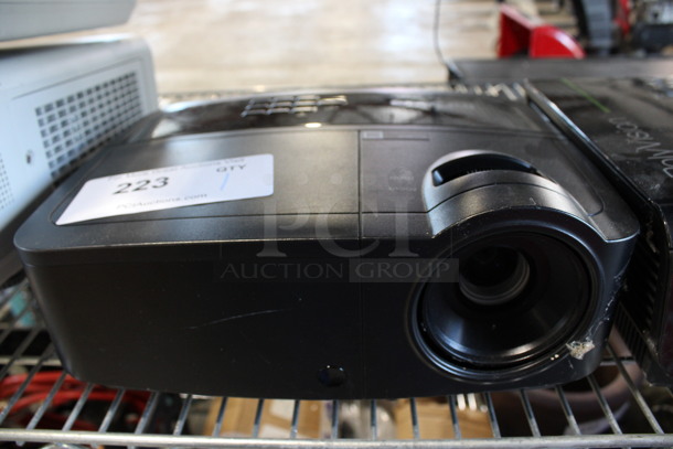 InFocus Model IN124a DLP Projector. 100-240 Volts, 1 Phase. 11.5x9x5