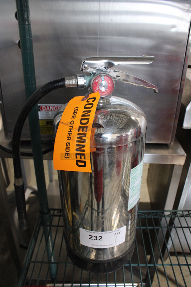 Wet Chemical Fire Extinguisher. 7x9x18