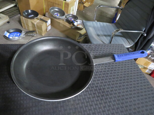 One NEW Vollrath 10 Inch Saute Pan With Gator Grip Handle. #T4010 - Item #1117647