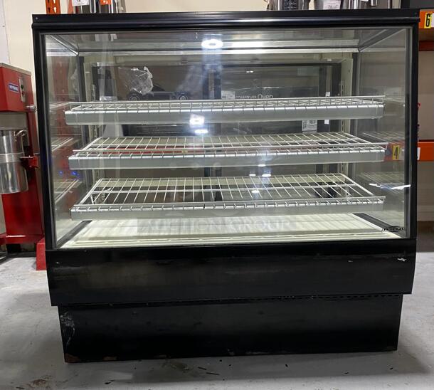 Federal Industries SGR5048 50" Full Service Refrigerated Bakery Display Case

