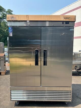 Dukers Commercial Reach In Refrigerator D55R STAINLESS STEEL
