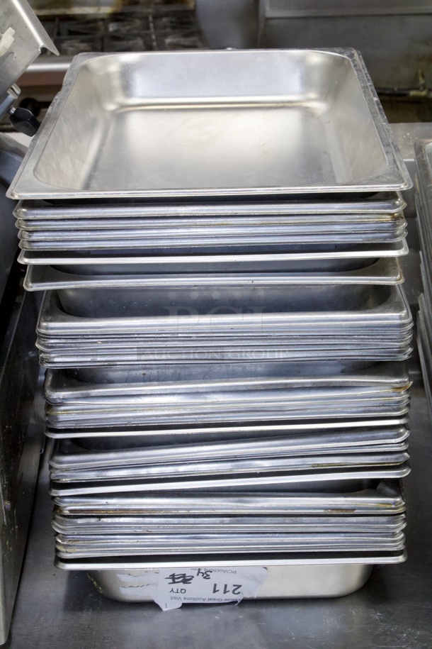 MASSIVE LOT!! 42 Stainless Steel Full Size Hotel / Steam Table Pans - 2-1/2" Deep. 42x Your Bid