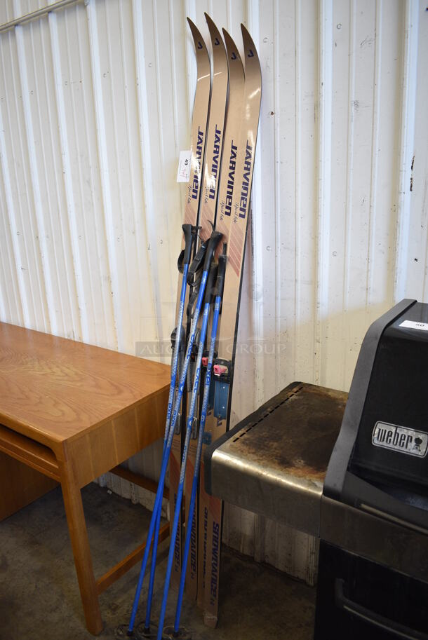 4 Jarvinen Sport lite Snowdance G-G Skis and 4 Hand Poles. 77x2.5x2, 56". 4 Times Your Bid!