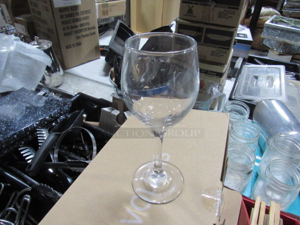 NEW Libbey 6oz Wine Glass. 7XBID