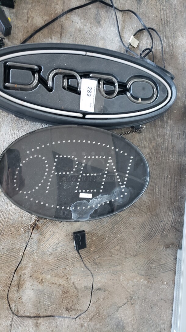 Lot of 2 Neon "Open" Signs

Not tested

(Location 2)