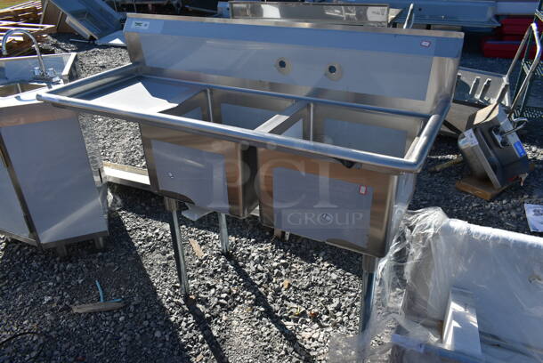 BRAND NEW SCRATCH AND DENT! Regency 600S2171718L Stainless Steel Commercial 2 Bay Sink w/ Left Side Drain Board. Bays 17x17. Drain Board 16.5x18.5
