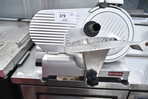Beswood BESWOOD-250 Stainless Steel Commercial Countertop Meat Slicer w/ Blade Sharpener. 120 Volts, 1 Phase. 