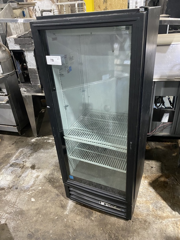 NICE! TRUE 1 Glass Door Refrigerator W/ Poly Coated Racks!  Model GDM-12-LD Serial 8674644 115V/60Hz/1 Phase