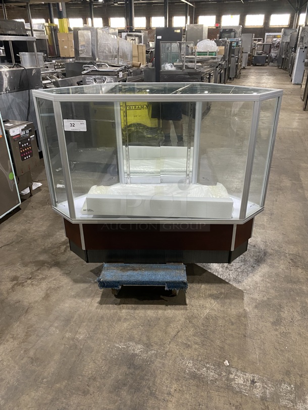Display Concepts Metal Commercial Floor Style Display Case Merchandiser w/ Glass Shelves. Tested and Does Not Power On! - Item #1127241
