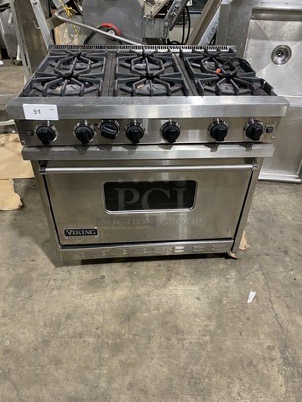 Viking Professional 6 Burner Range! With Convection Oven Underneath! 