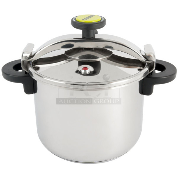 BRAND NEW SCRATCH AND DENT! Monix 013204 Monix 34 Cup (17 Cup Raw) 8.5 qt. (8 Liter) Stainless Steel Pressure Cooker with Steamer Basket