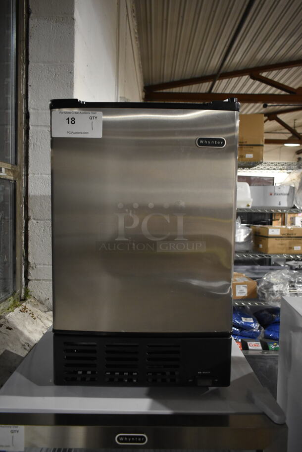 BRAND NEW SCRATCH AND DENT! Whynter UIM-155 15" Built In Ice Maker Machine Stainless Steel 12lb. 115 Volts, 1 Phase. Tested and Working!