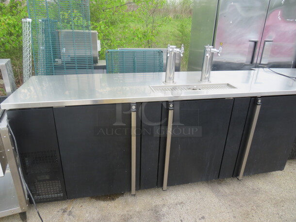 One Micromatic 3 Door Kegorator With 2 Towers And 4 Taps. 115 Volt. Model# 94 E NT HC. WORKING WHEN REMOVED 95.5X29X53