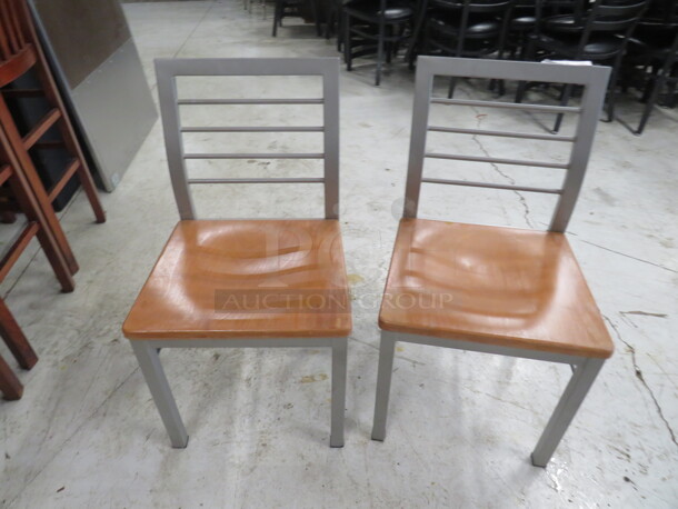 Metal Chair With Wooden Seat. 2XBID