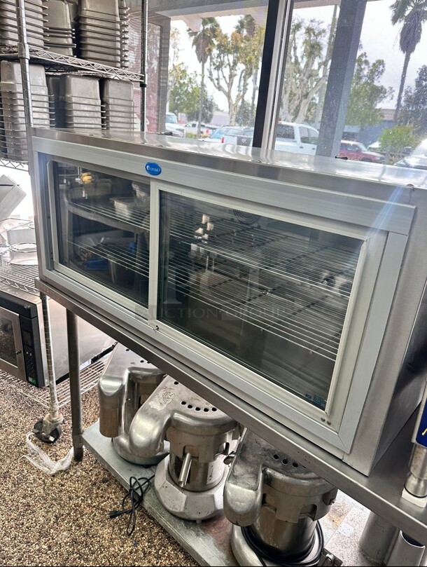Excellent Condition Randell Refrigerated Counter Top Glass Display 115 Volt Working
