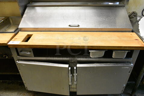 Stainless Steel Commercial Sandwich Salad Prep Table Bain Marie Mega Top. 115 Volts, 1 Phase. (kitchen)