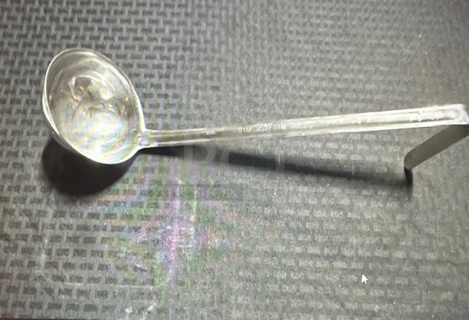 One 8oz SS Ladle. 