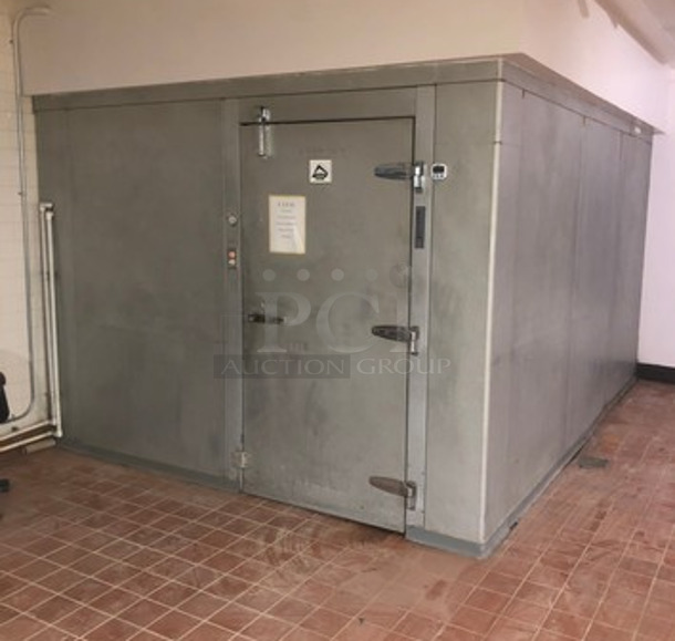 2 Duracool Walk In Boxes That Make One Walk Through 8.5'x12.5'x7' Combo Box. Comes w/ 2 Heatcraft Compressors, Heatcraft LET090BK 208-230 Volt, 1 Phase Evaporator and Heatcraft Evaporator. 2 Times Your Bid! Pictures of the Unit Before Removal Is Included In the Listing.