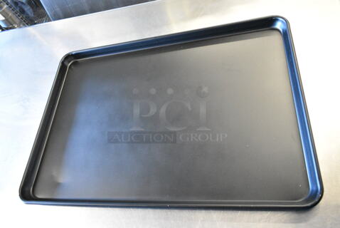 4 BRAND NEW SCRATCH AND DENT! BM407BUNBKFULL Baker's Lane Full Size 18 Gauge Non-Stick 18" x 26" Black Wire in Rim Aluminum Bun / Sheet Pan / Tray. 4 Times Your Bid! 