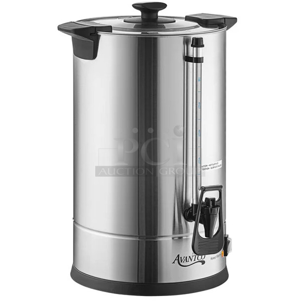 BRAND NEW SCRATCH AND DENT! Avantco 177CU100ETL Stainless Steel Commercial Countertop Coffee Maker. 120 Volts, 1 Phase. 